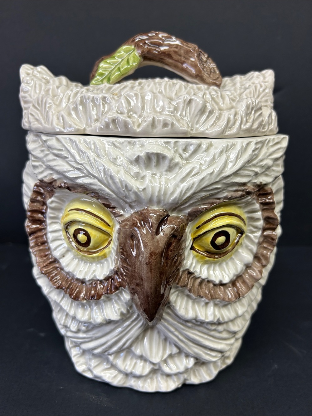 Vintage 1970’s hand-painted 9 x 7 ceramic owl shaped cookie jar Made in Japan